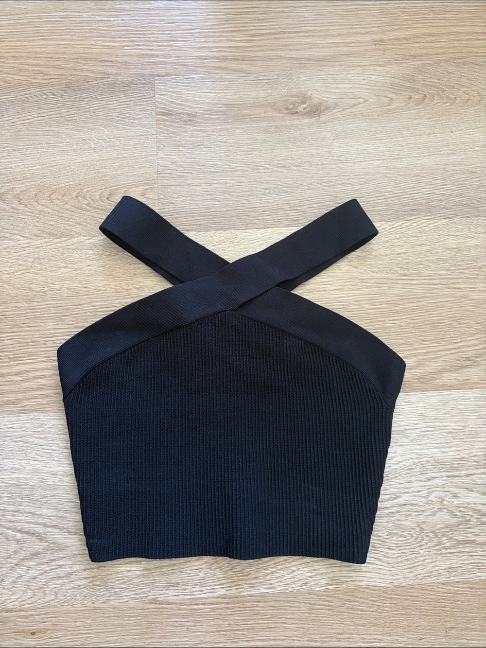 Babaton Black Cross-Back Ribbed Crop Top